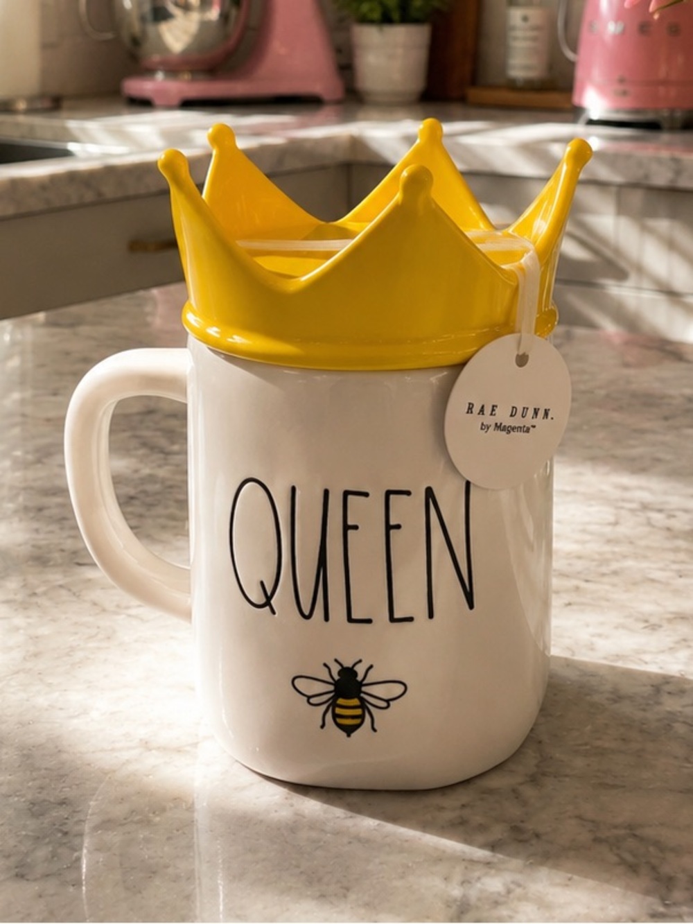 RAE DUNN White Ceramic "QUEEN" Mug with Yellow Crown Lid